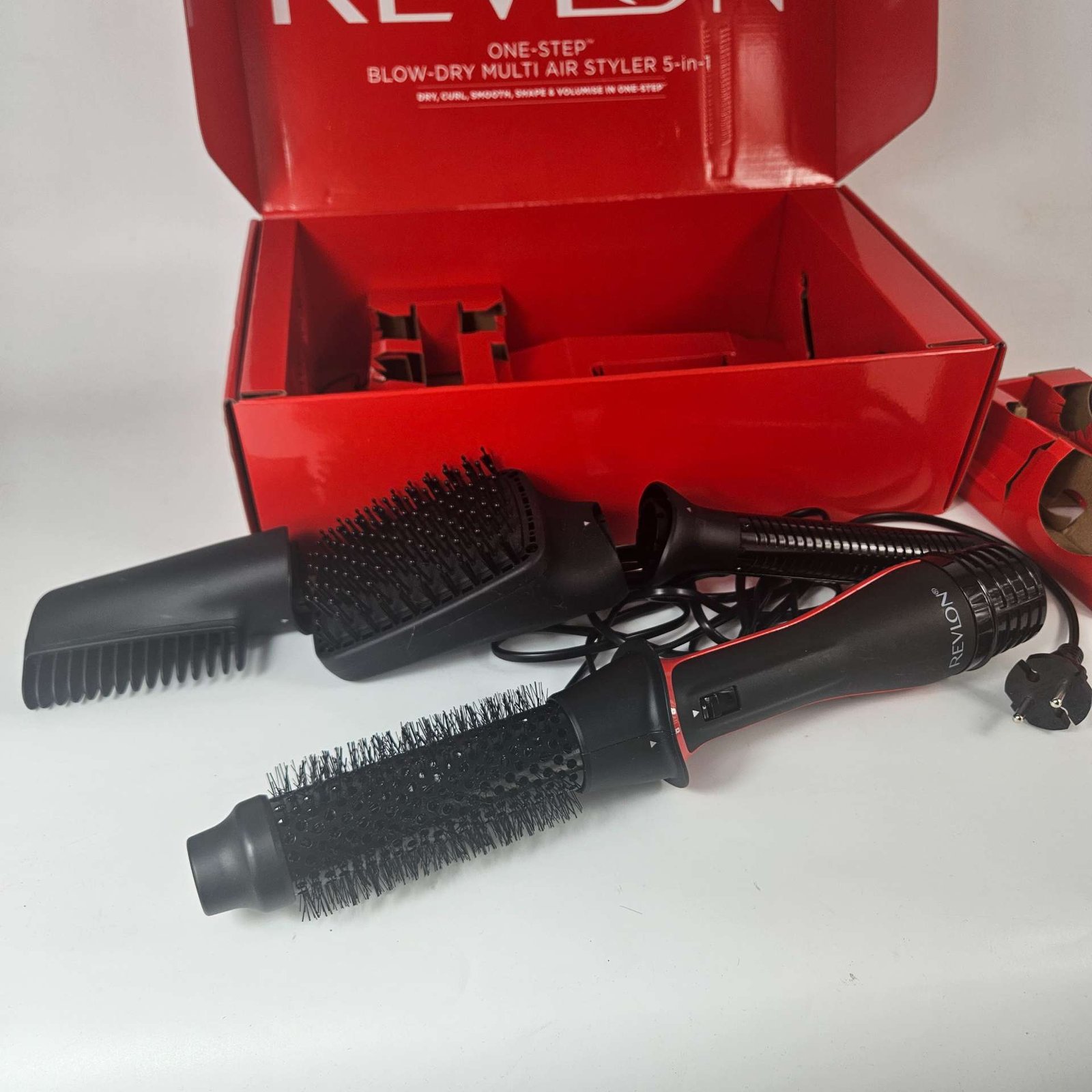 LOKÓWKO-SUSZARKA REVLON ONE STEP BLOW DRY 5 W 1 RVDR5370E - obrazek 3